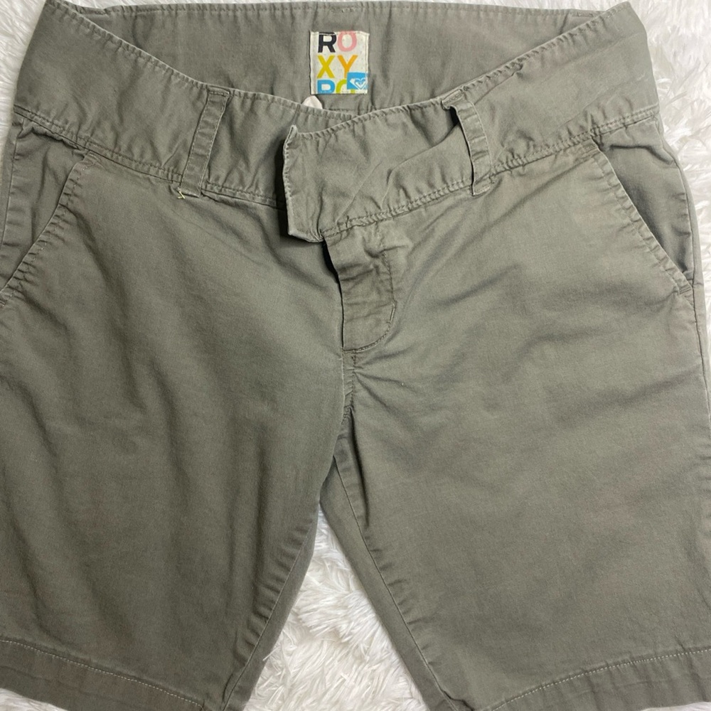 Roxy Junior’s Green Bermudas
